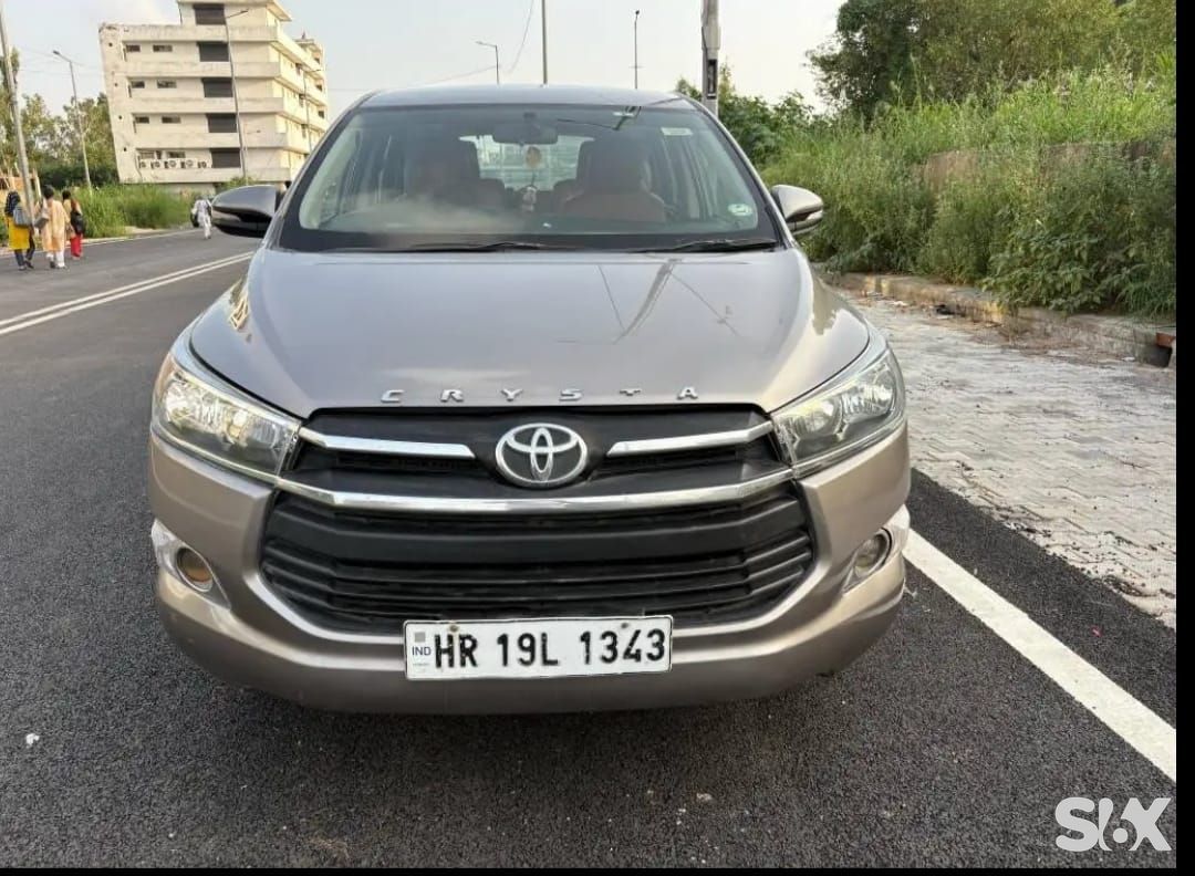 Toyota Innova muv Used cars in Model-innova